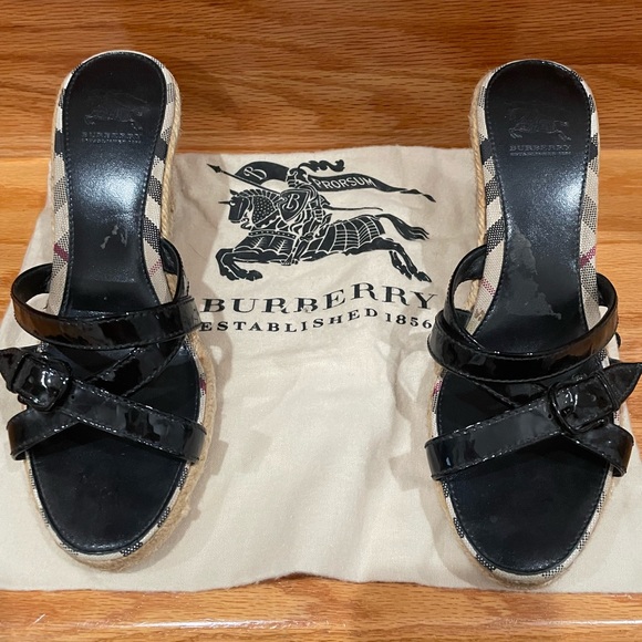 Burberry espadrilles - Picture 1 of 3